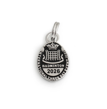 badminton seal charm 26